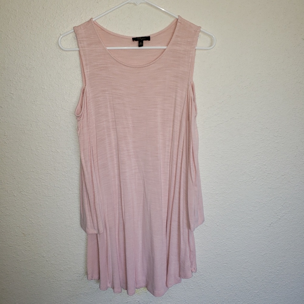 Cupio Cold shoulder tunic